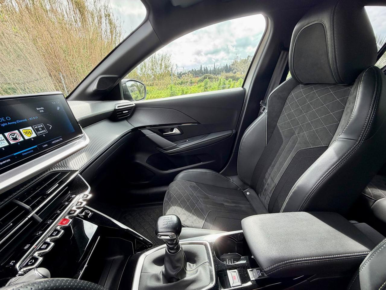 Peugeot 208 1.5 BlueHDI GT #9698