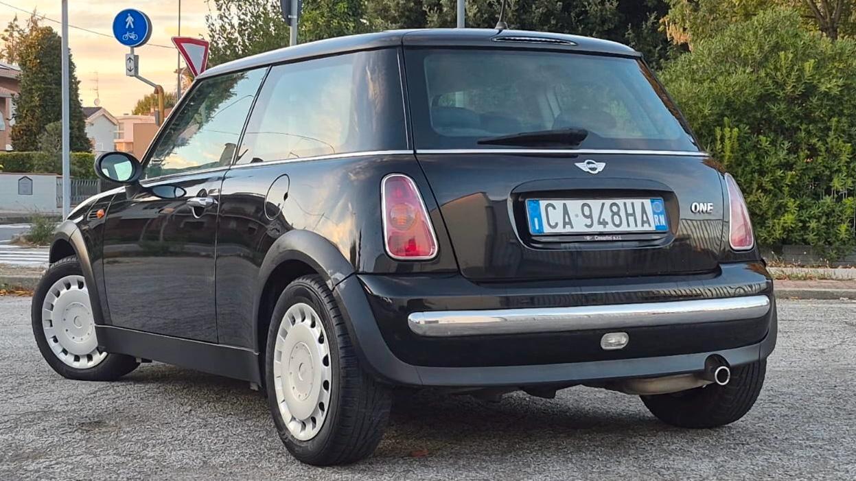 Mini 1.6 16V One de luxe