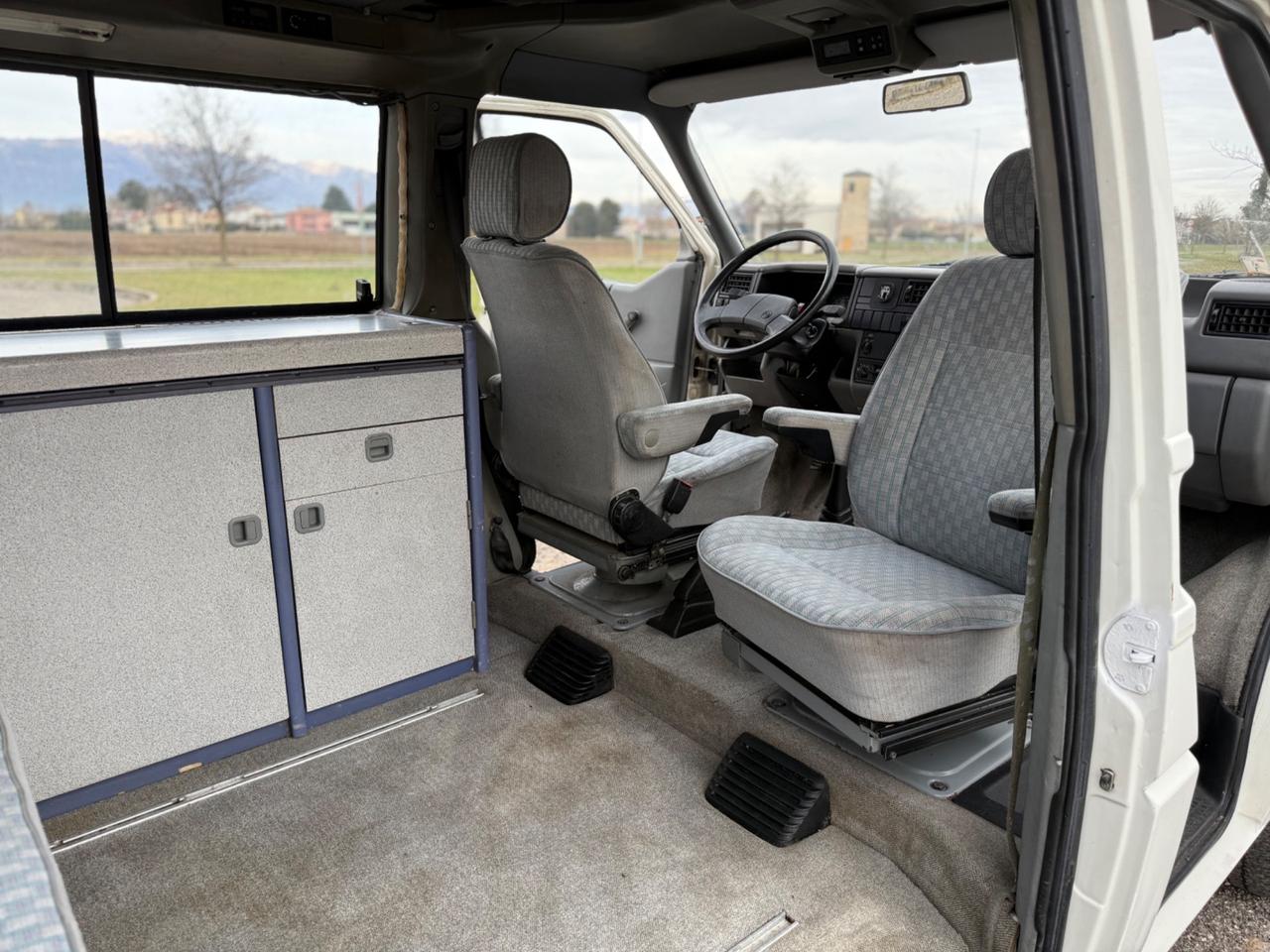 Volkswagen T4 California cv77/57kw Gommata Webasto