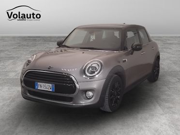 MINI Mini IV F55 2018 5p - Mini 5p 1.5 Cooper D Business XL