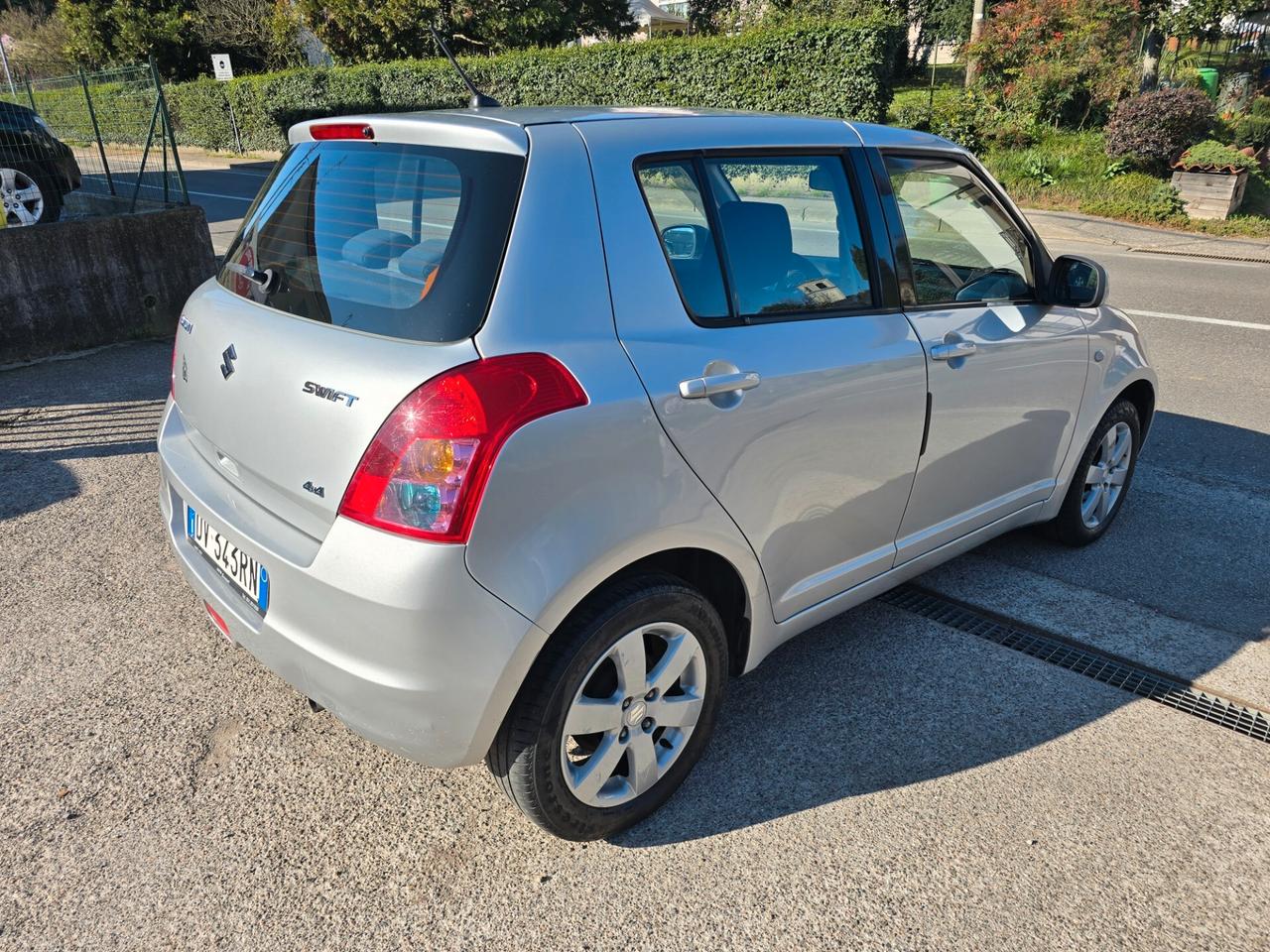 Suzuki Swift 1.3 4x4 5p. GL