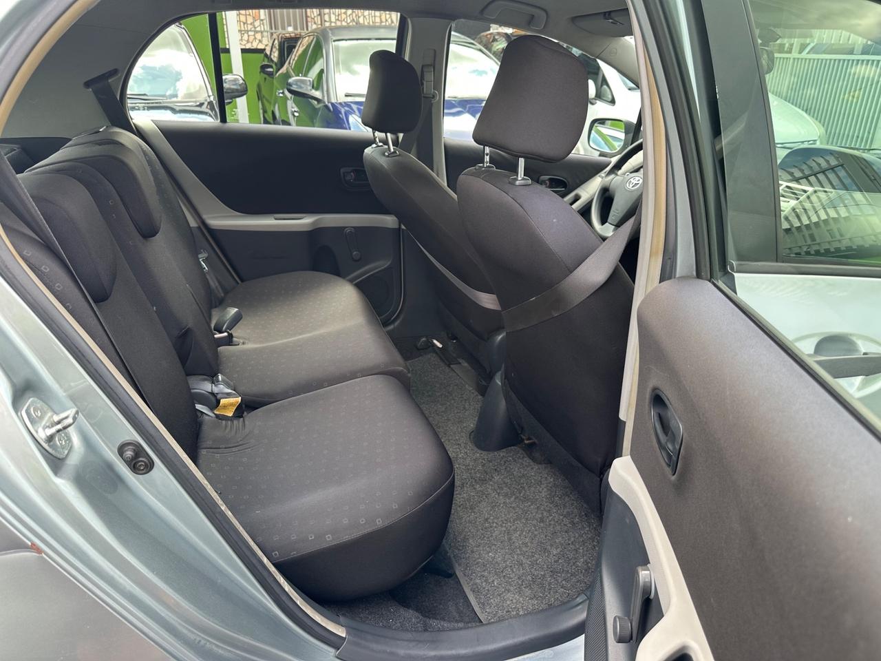 Toyota Yaris 1.0 5 porte Sol 2006