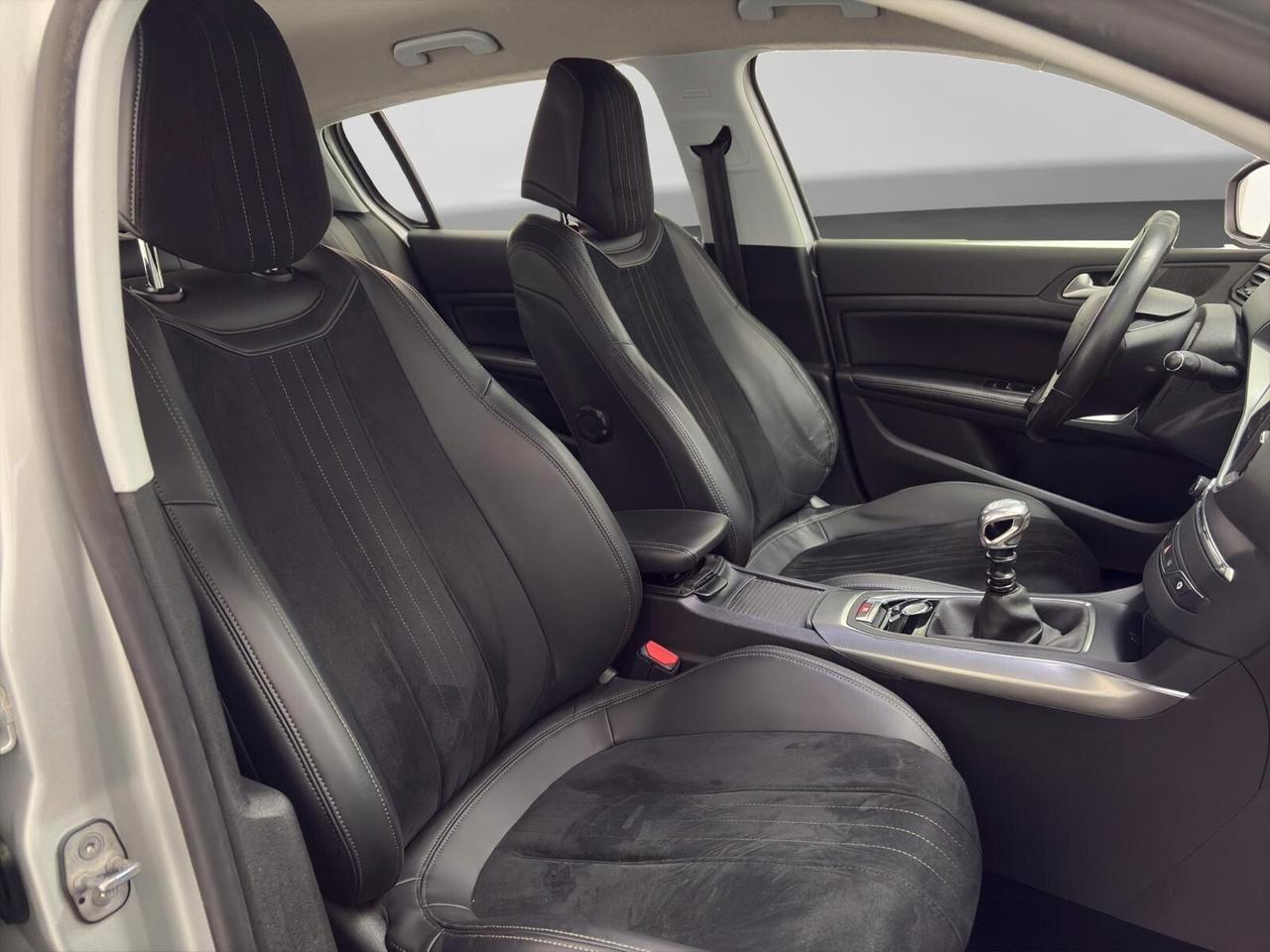 Peugeot 308 1.6 e-HDi 115cv Allure