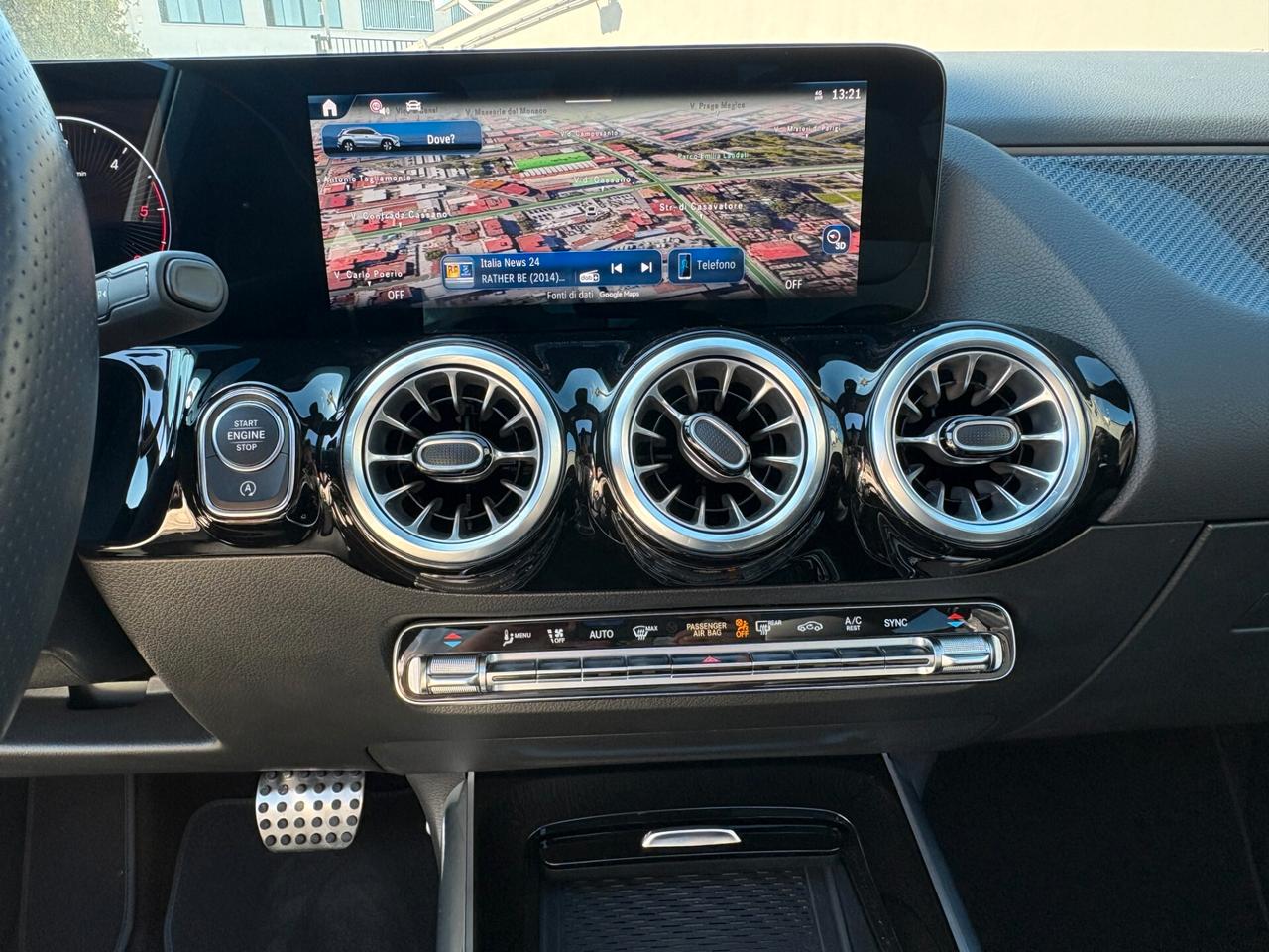 Mercedes-benz GLA 200 d AUTOMATIC AMG LINE PREMIUM PLUS TETTO APRIBILE
