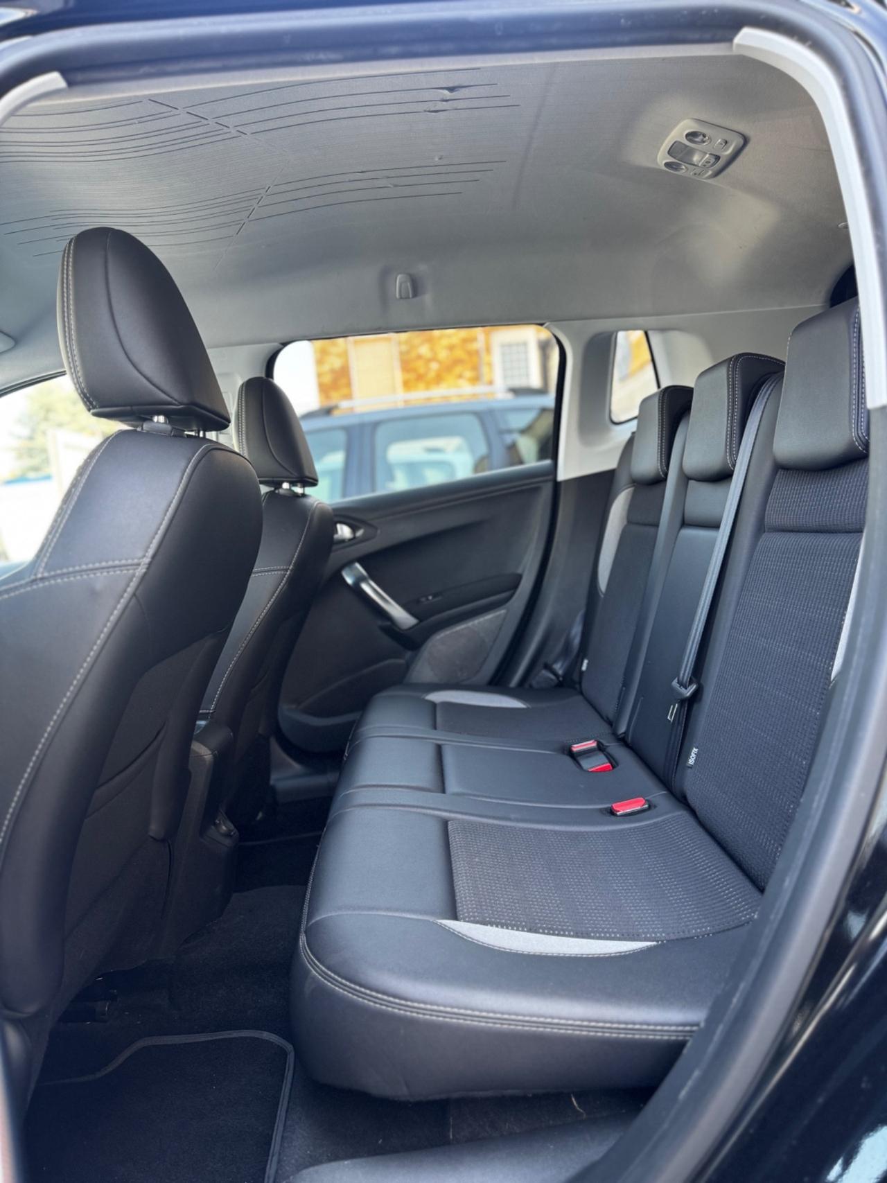 Peugeot 2008 1.6 e-HDi 92 CV Stop&Start Allure