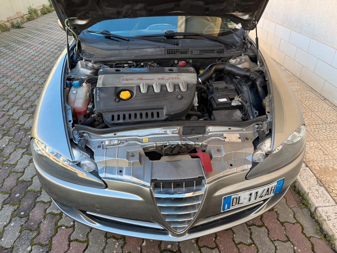 Alfa Romeo 147 1.9 JTD M-JET 16V 5 porte Dist.