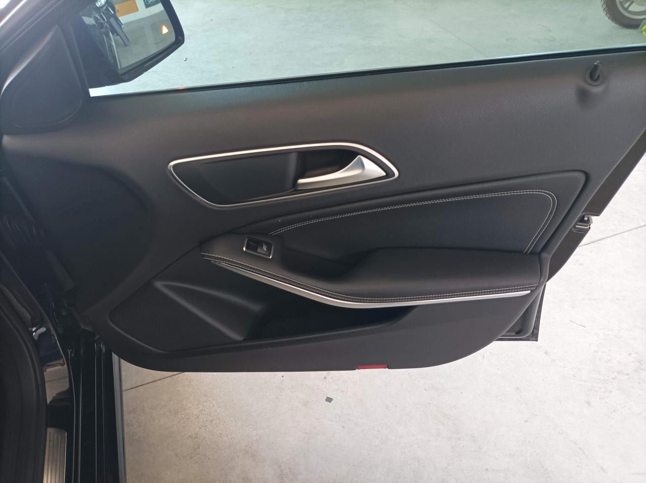 Mercedes-benz A 180 d Sport 01/2017