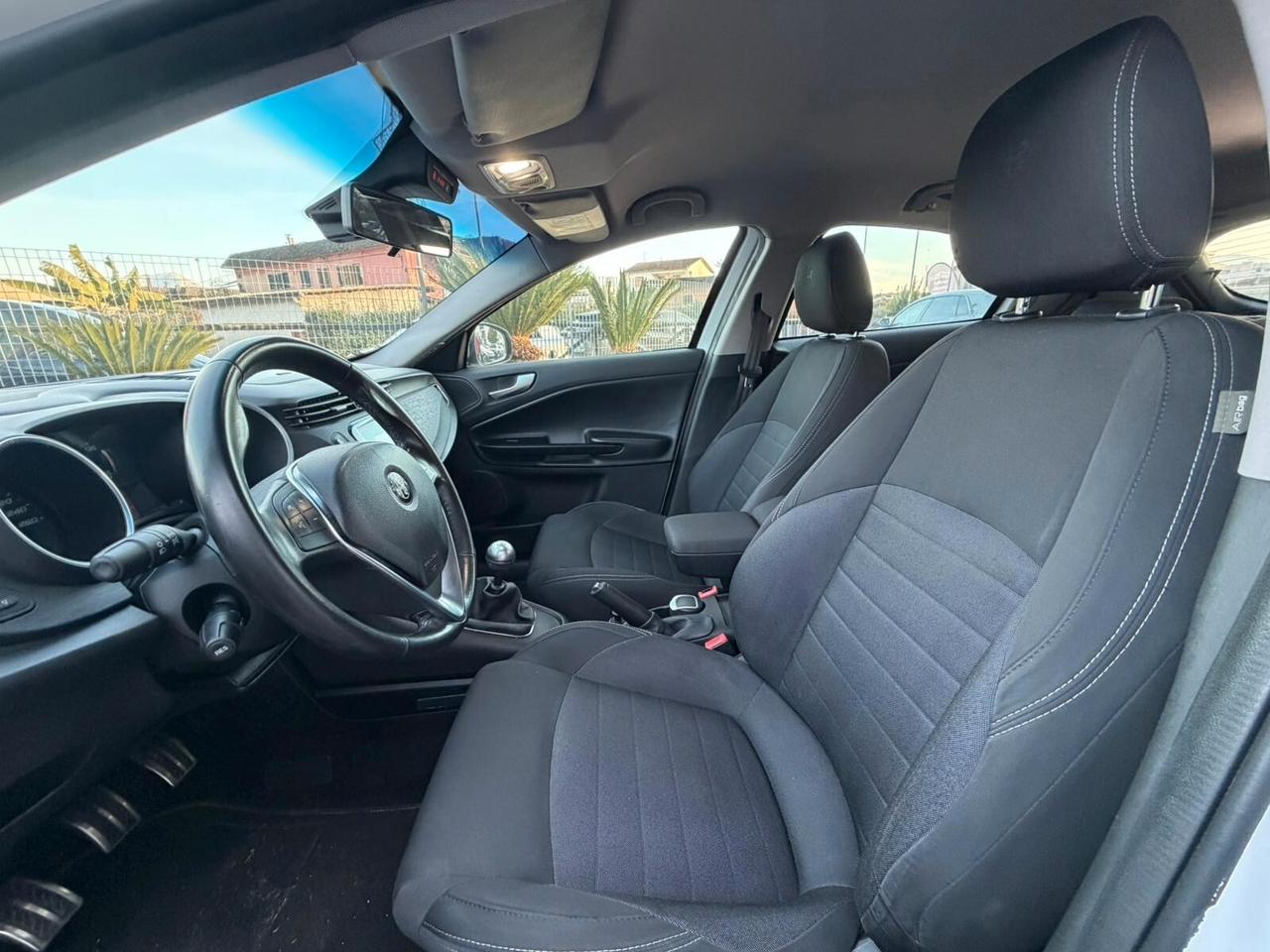 Alfa Romeo Giulietta 1.6 JTDm 120 CV NAVI XENO CERCHI