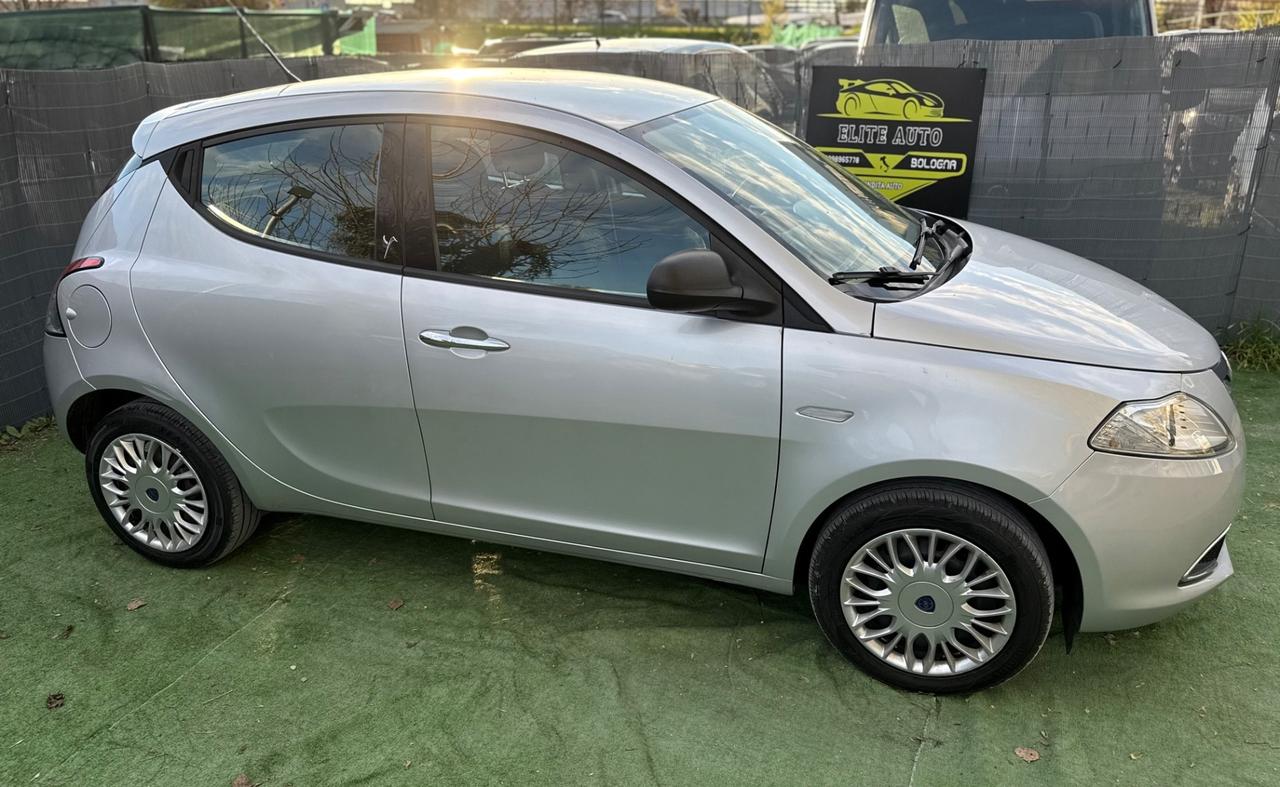 Lancia YPSILON 2016 1.3 DIESEL MJT 60.000KM EURO 6