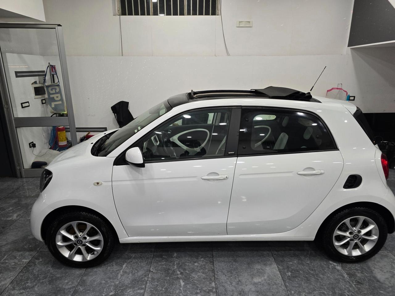 Smart ForFour 70 1.0 Passion Open Air