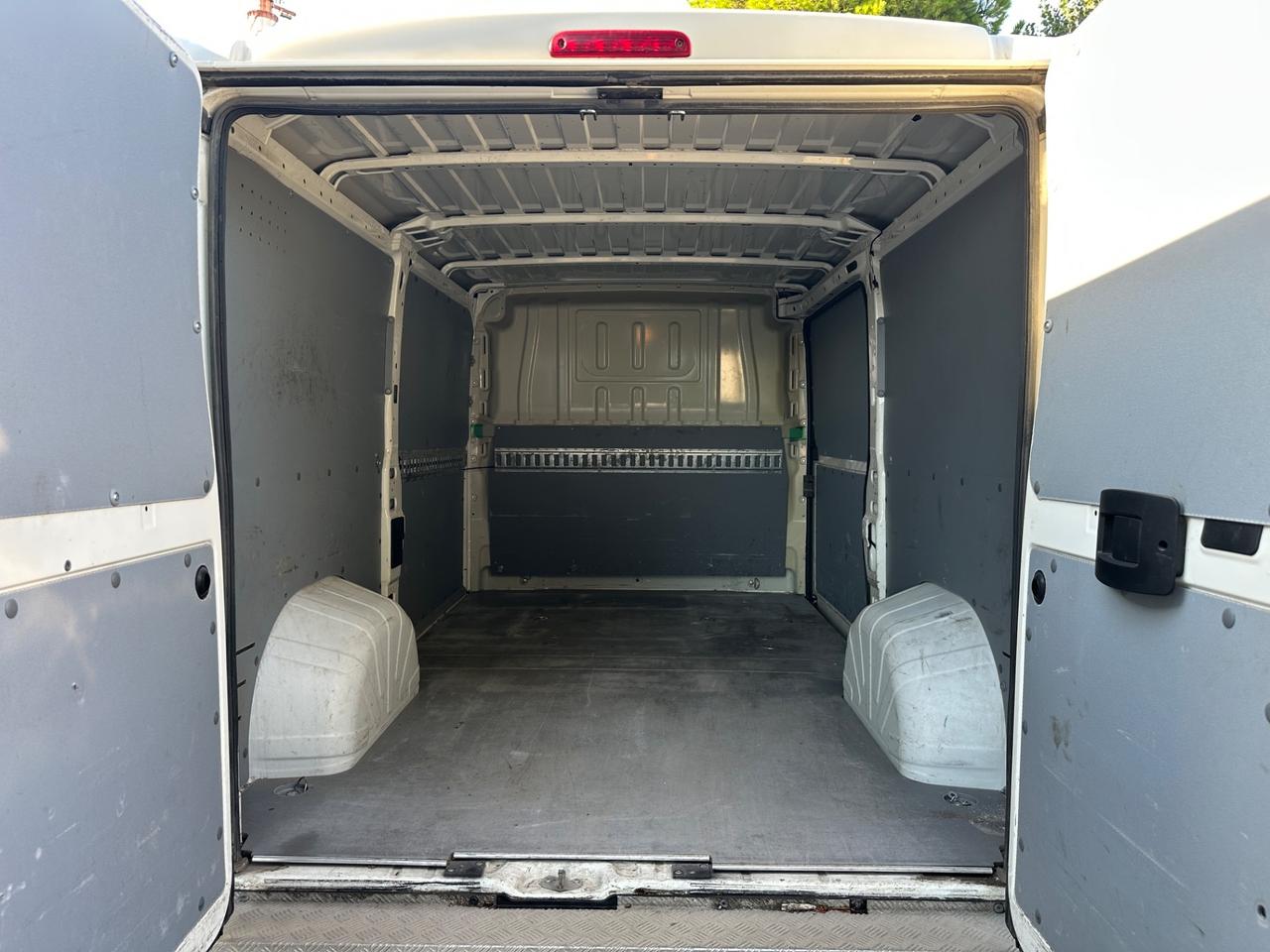 Peugeot Boxer 35 2.2 BlueHDi 140 S&S PM-TN Furgone