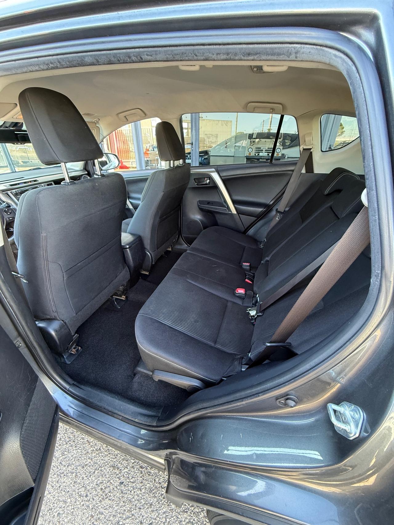 Toyota RAV 4 RAV4 2.2 D-4D 4WD Lounge my14"