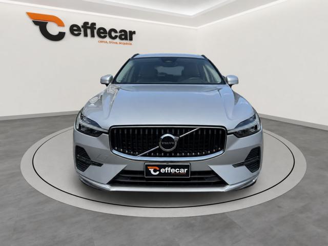 VOLVO XC60 B4 (d) AWD automatico