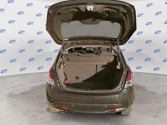 Lancia Ypsilon 1.2 Gold ecochic Gpl 69cv my19