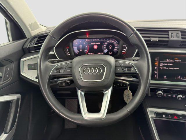 AUDI Q3 Q3 35 TDI S tronic Business Advanced