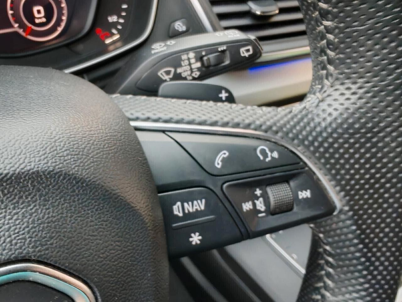 Audi Q5 40 TDI quattro S tronic S line plus Matrix