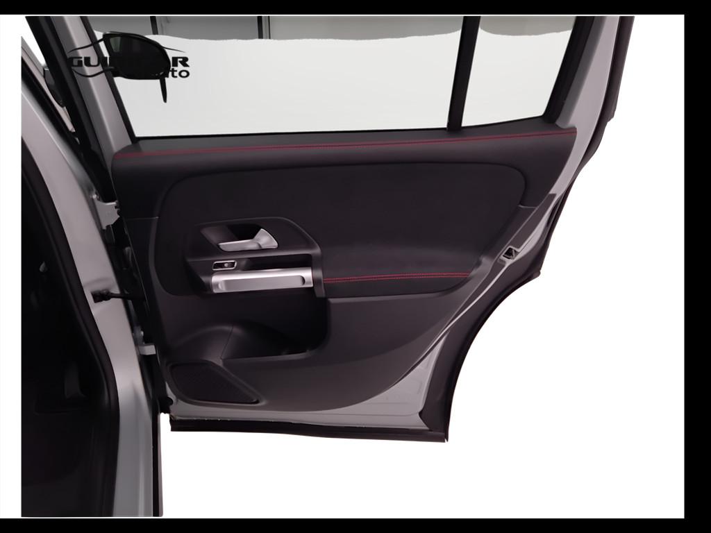 Mercedes-Benz GLB - X247 2019 - GLB 200 d Premium auto