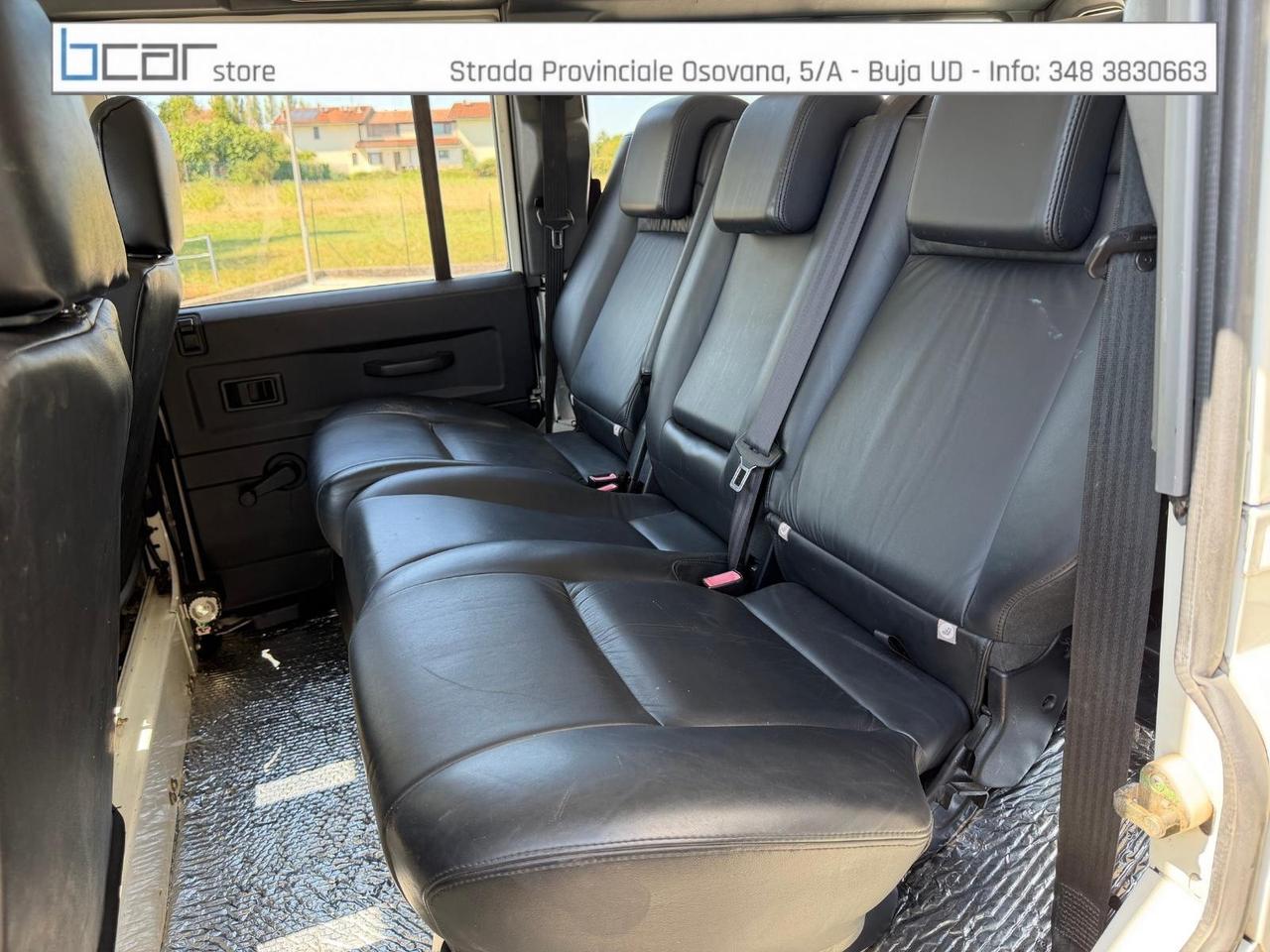Land Rover Defender 110 2.5 Td5 cat Station Wagon Ambulanza