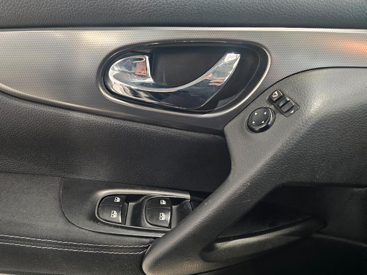 Nissan Qashqai 1.5 dCi N-Connecta