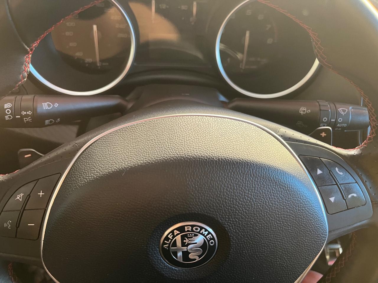 Alfa Romeo Giulietta Quadrifoglio 1750 Turbo 240CV TCT VELOCE