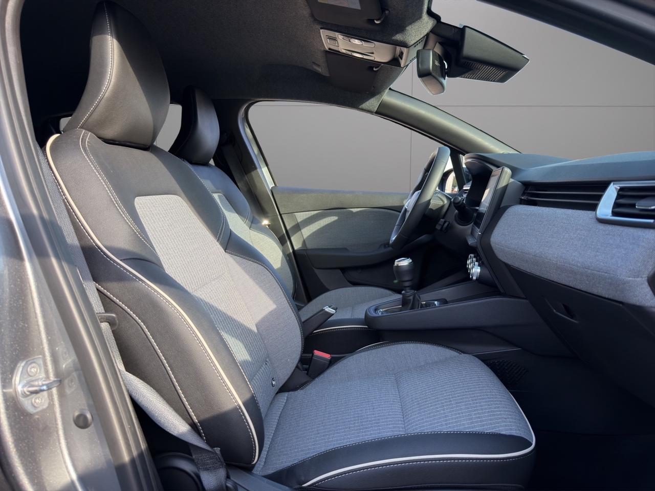 Renault - Clio TCe 90 CV