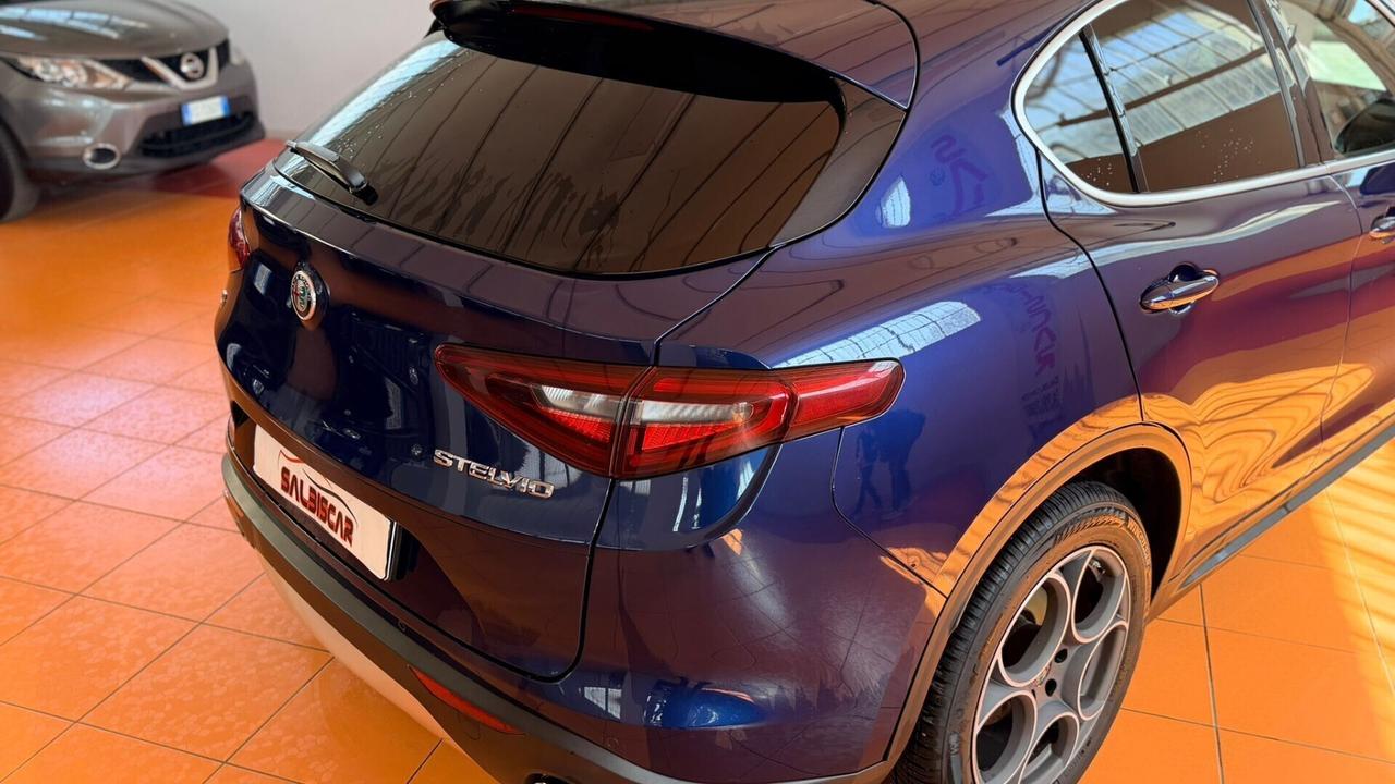 Alfa Romeo Stelvio 2.2 Turbodiesel 210 CV AT8 Q4 S