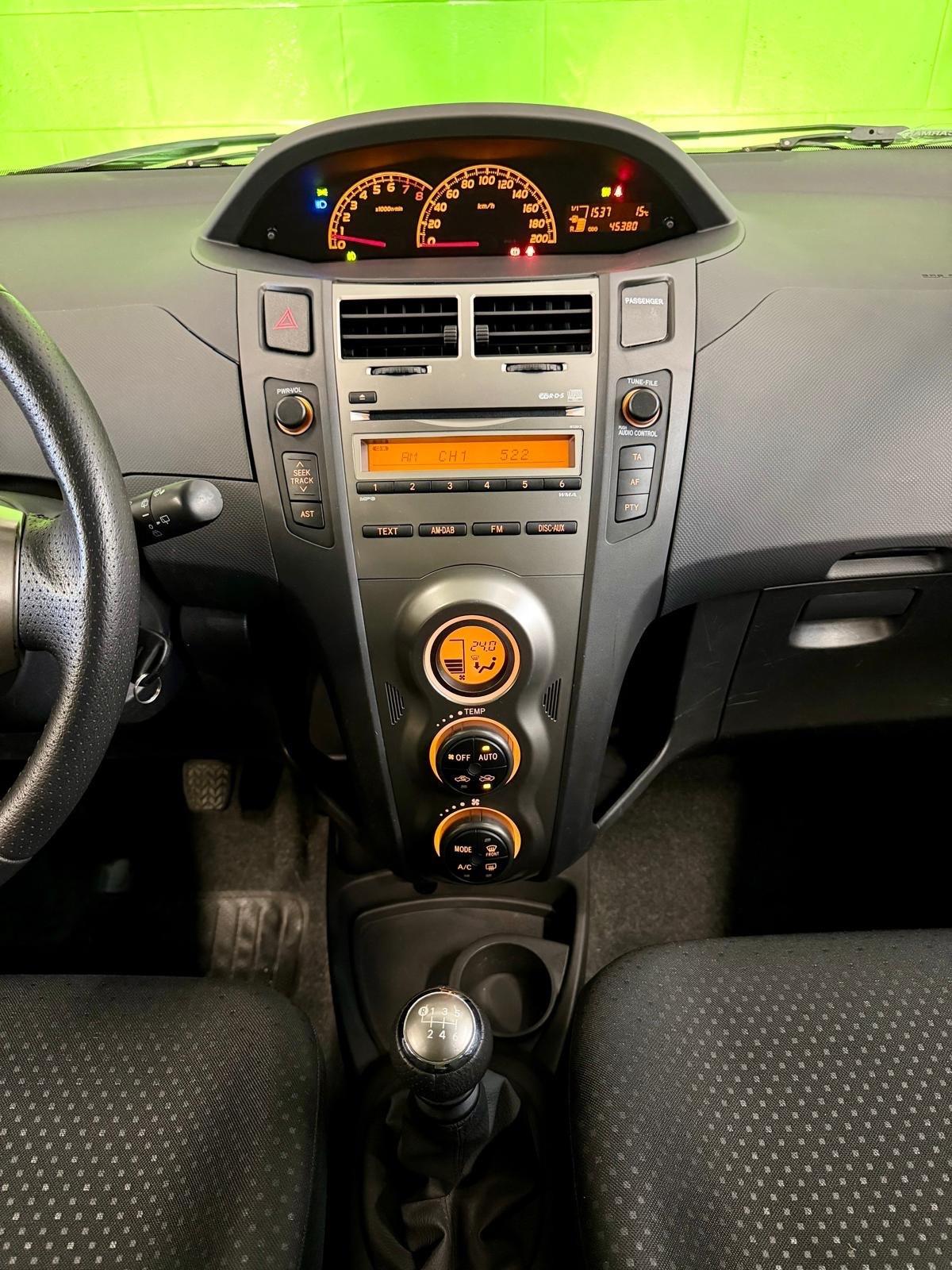 Toyota Yaris 1.3 5 porte Sol