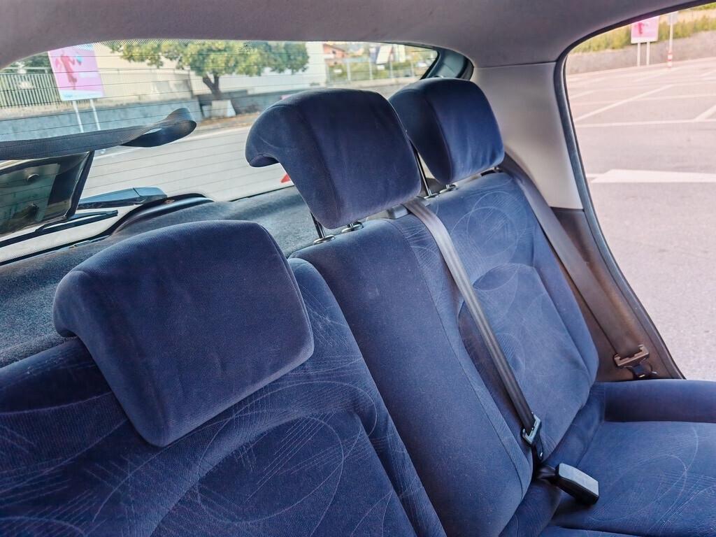 Peugeot 206 benzina come nuova 110.000 Km