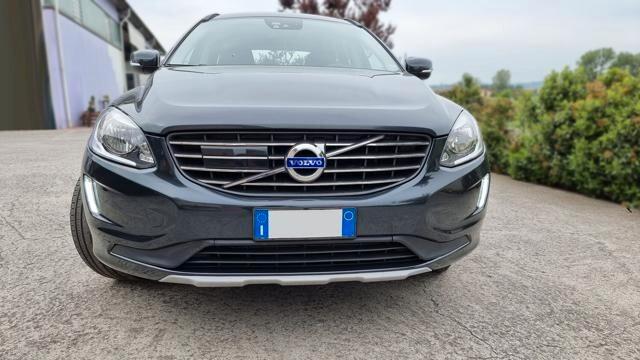 Volvo XC 60 XC60 D5 AWD Geartronic R-design