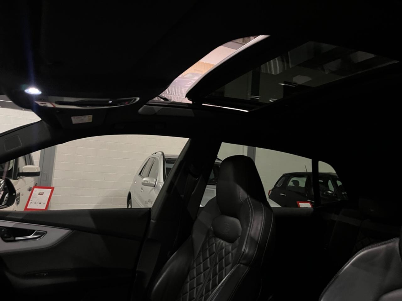 Audi Q8 50 TDI 286 CV quattro tiptronic Sport