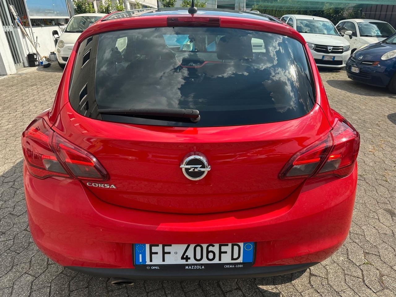 Opel Corsa 1.2 Coupé b-Color