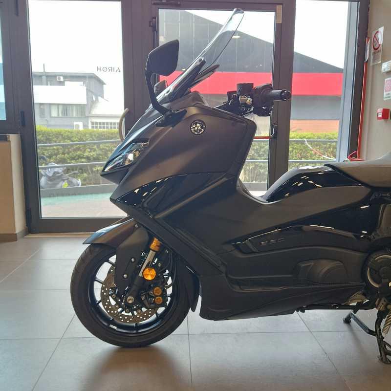 Yamaha T-Max 560 Tech Max - 2025