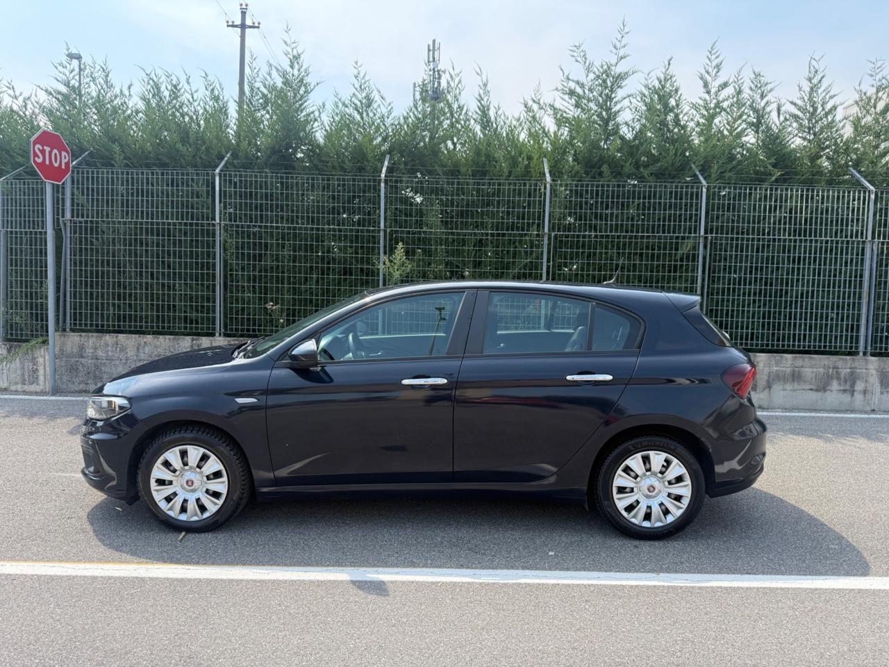 Fiat Tipo 1.6 Mjt S&S 5 porte Easy
