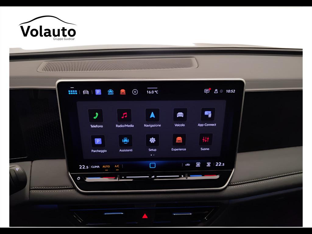 VOLKSWAGEN Tiguan III 2024 - Tiguan 2.0 tdi Life 150cv dsg