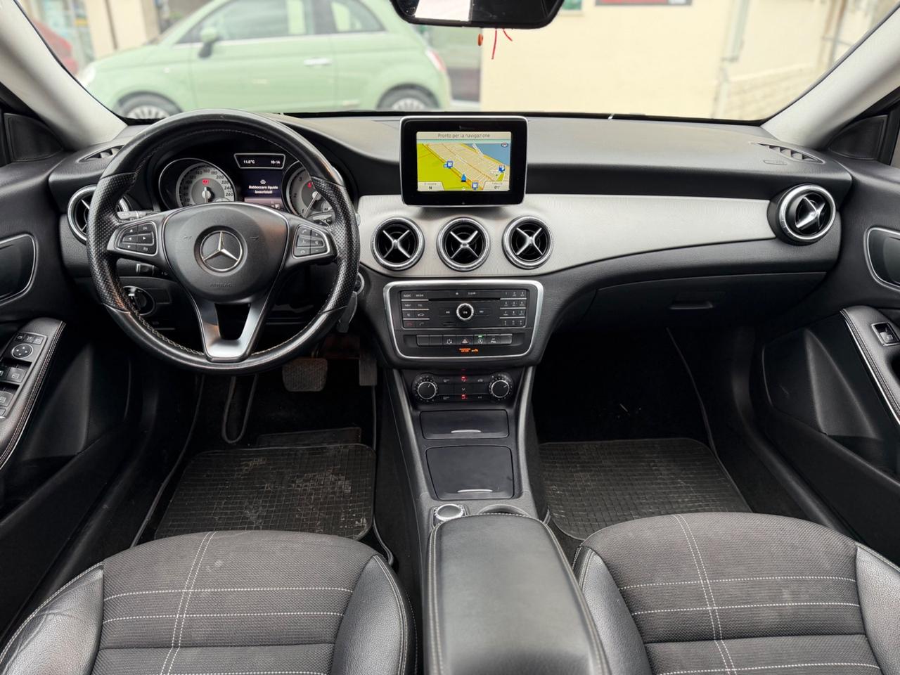 Mercedes-benz CLA 220 d S.W. Automatic Sport