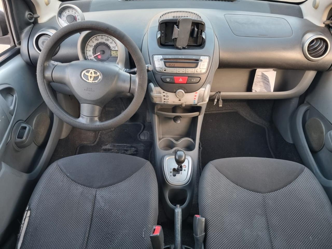 Toyota Aygo 1.0 12V VVT-i 5 porte Sol