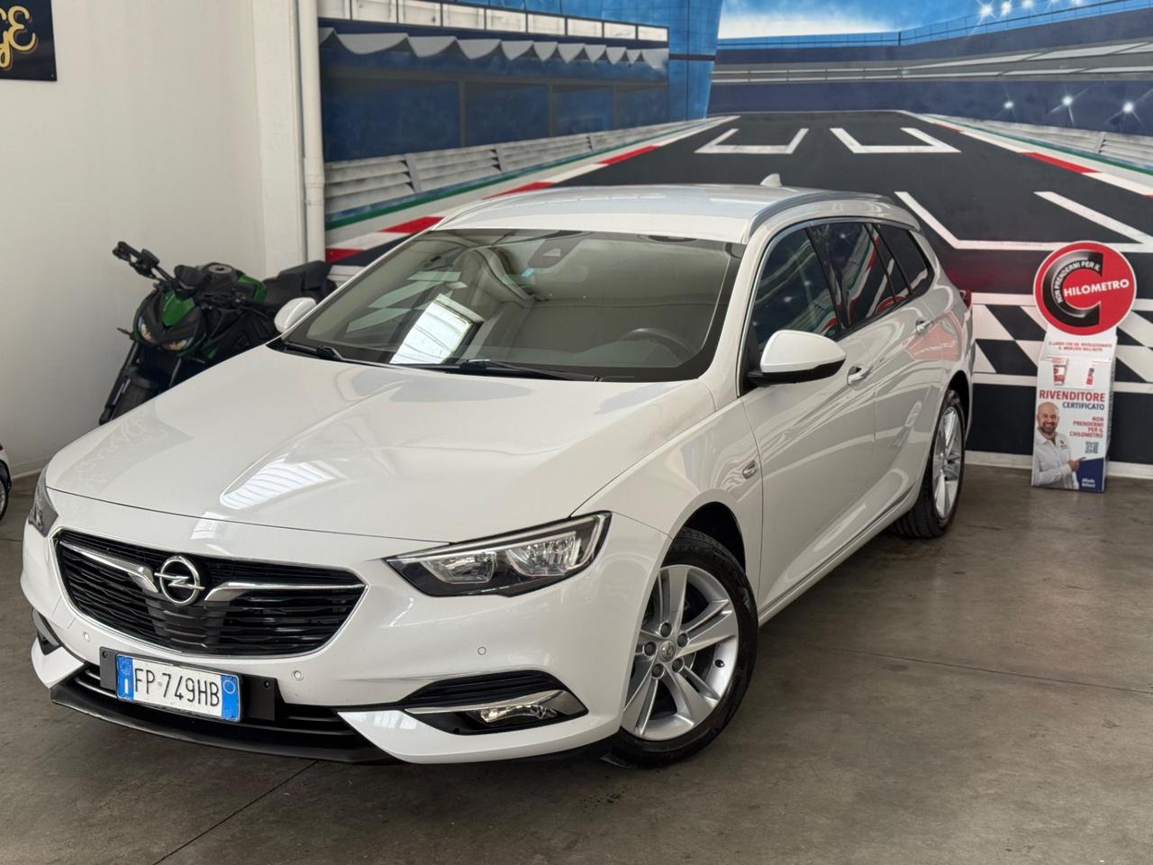 Opel Insignia 1.6 CDTI 136 CV aut.Sports Tourer Innov.