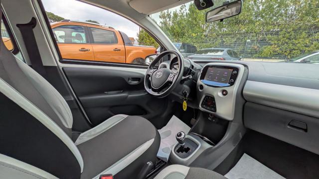 TOYOTA Aygo 1.0cc 69cv AUTOMATICA RETROCAMERA BLUETOOTH