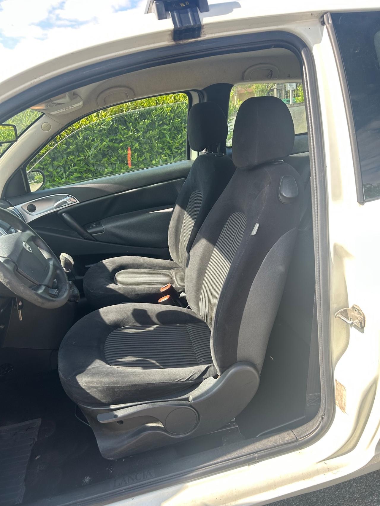 Lancia Ypsilon 1.2 cc Ecochic GPL scadenza 2030