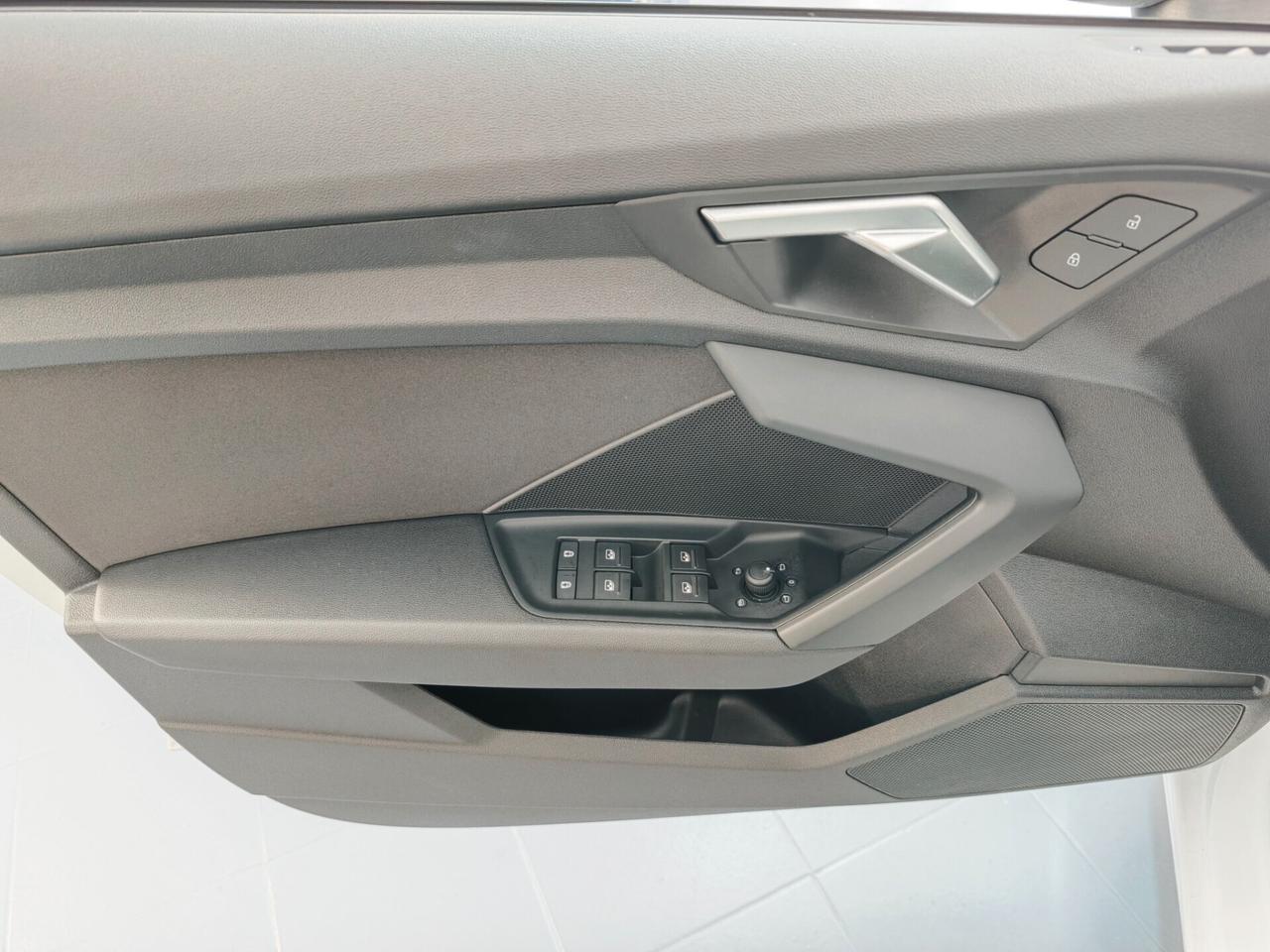 Audi A3 AZIENDALE SPB 30 TDI 116CV Adv. COME NUOVA