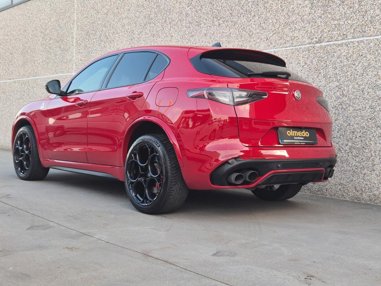 Alfa Romeo Stelvio 2.9 Bi-Turbo V6 520 CV AT8 Q4 Quadrifoglio