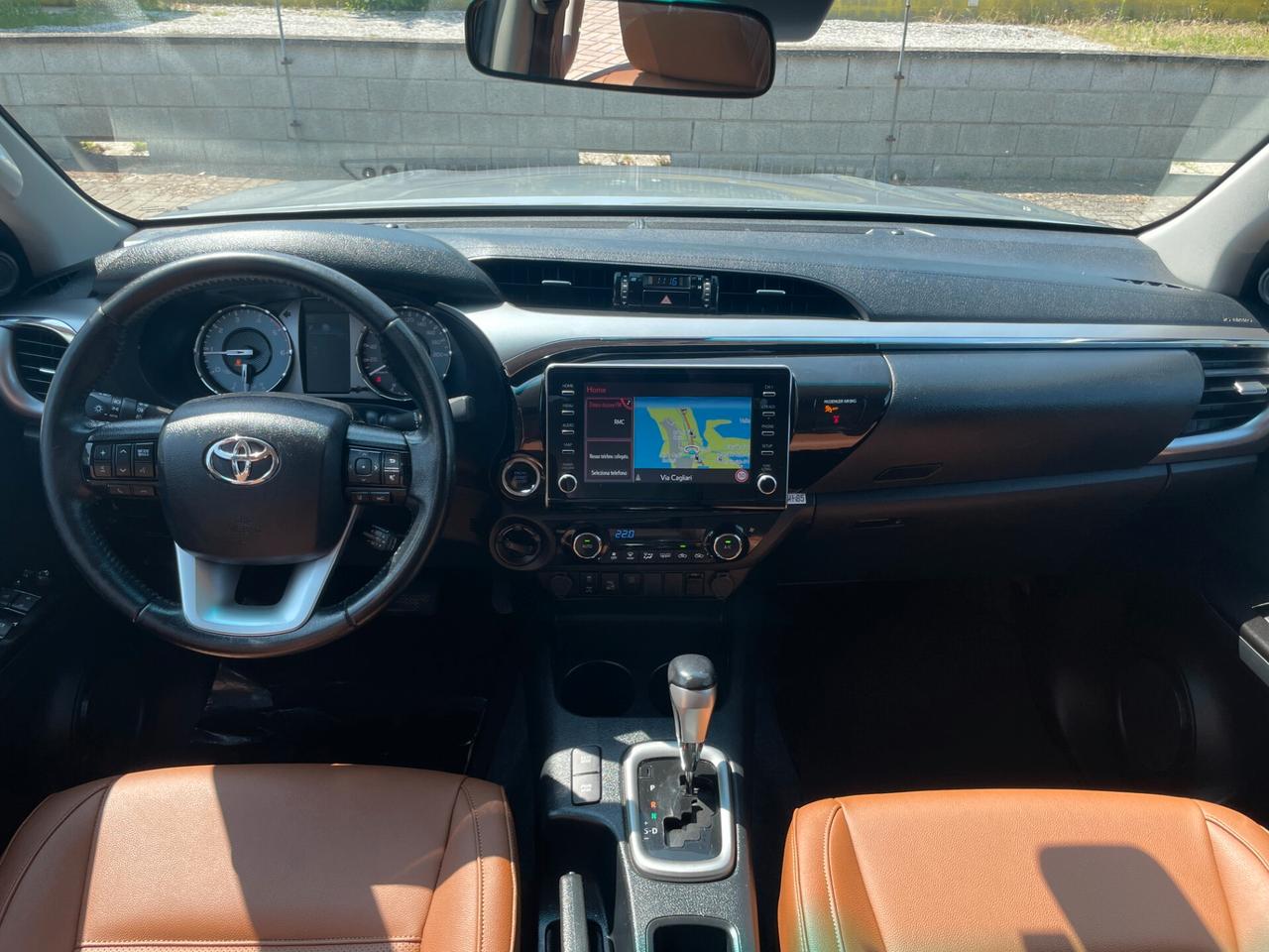 Toyota Hilux 2.4 D-4D A/T 4WD 4 porte Double Cab Executive