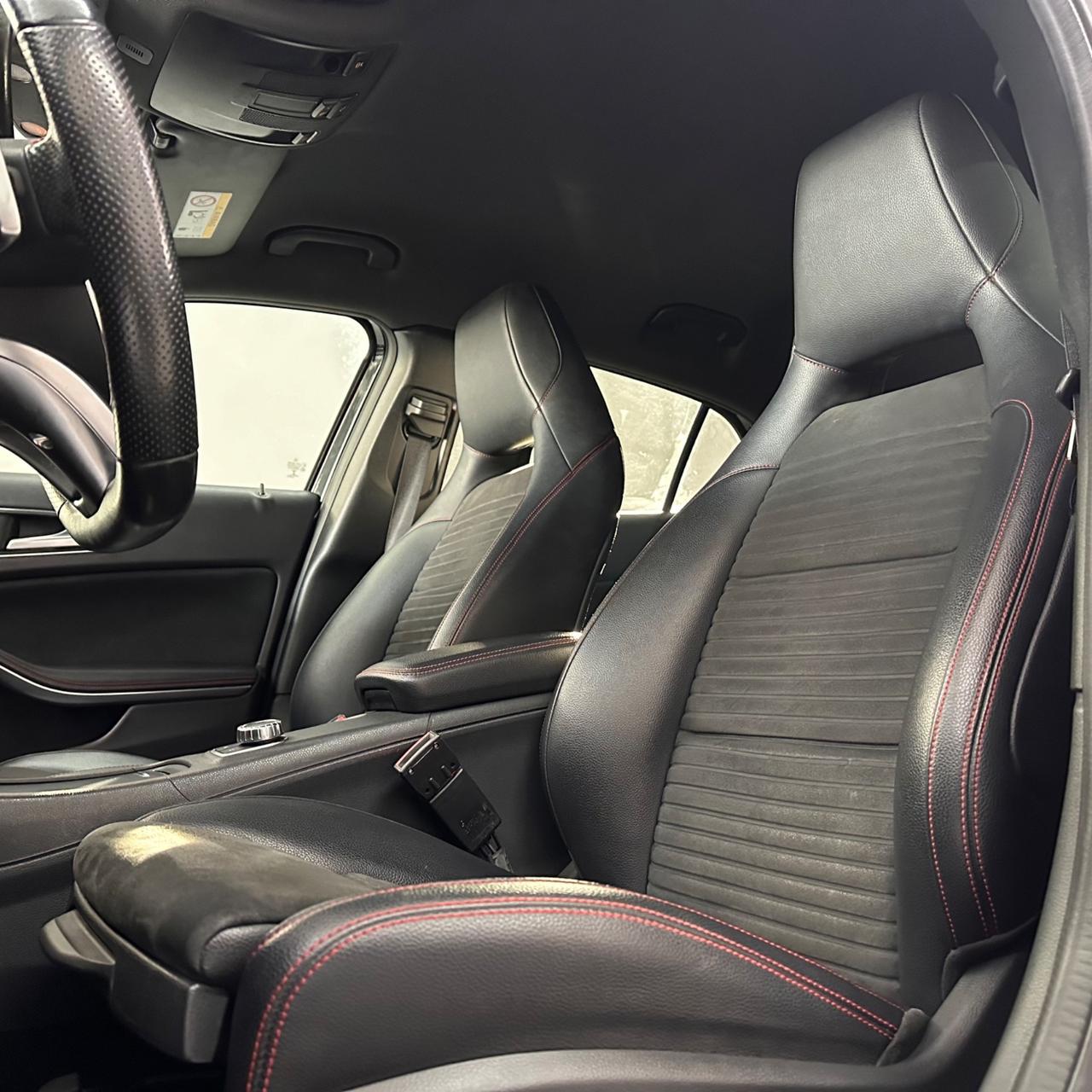 Mercedes-benz GLA 220 d AMG PREMIUM Night Edition