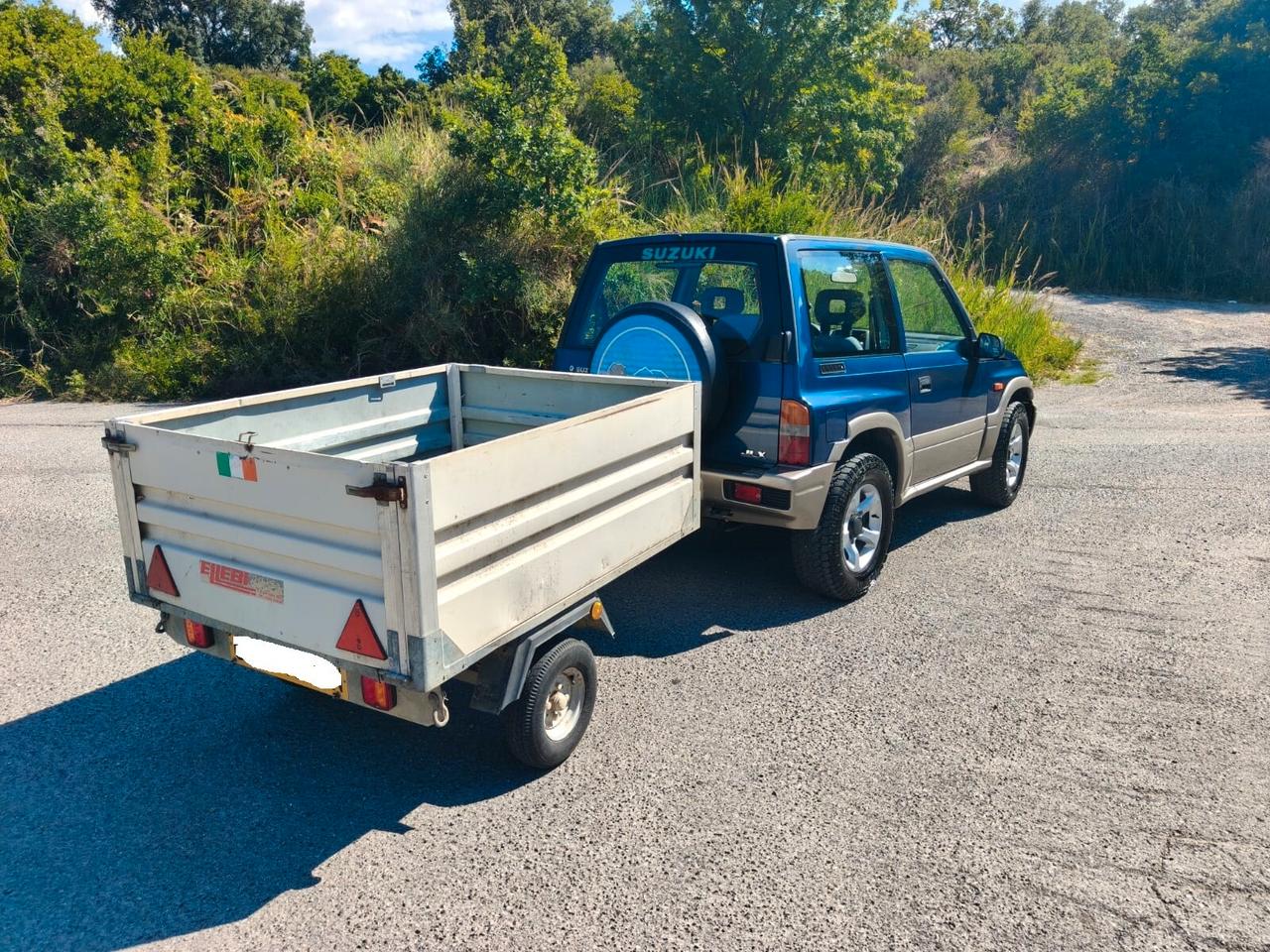 Suzuki Vitara 3 porte 2.0 HDI + Rimorchio