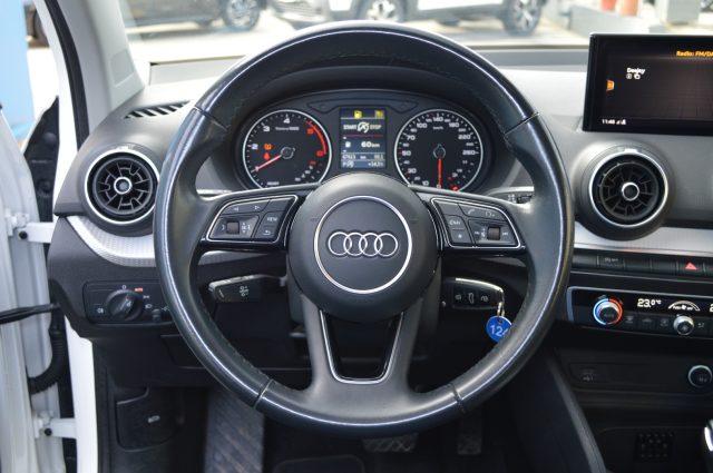 AUDI Q2 30 TDI S tronic Business