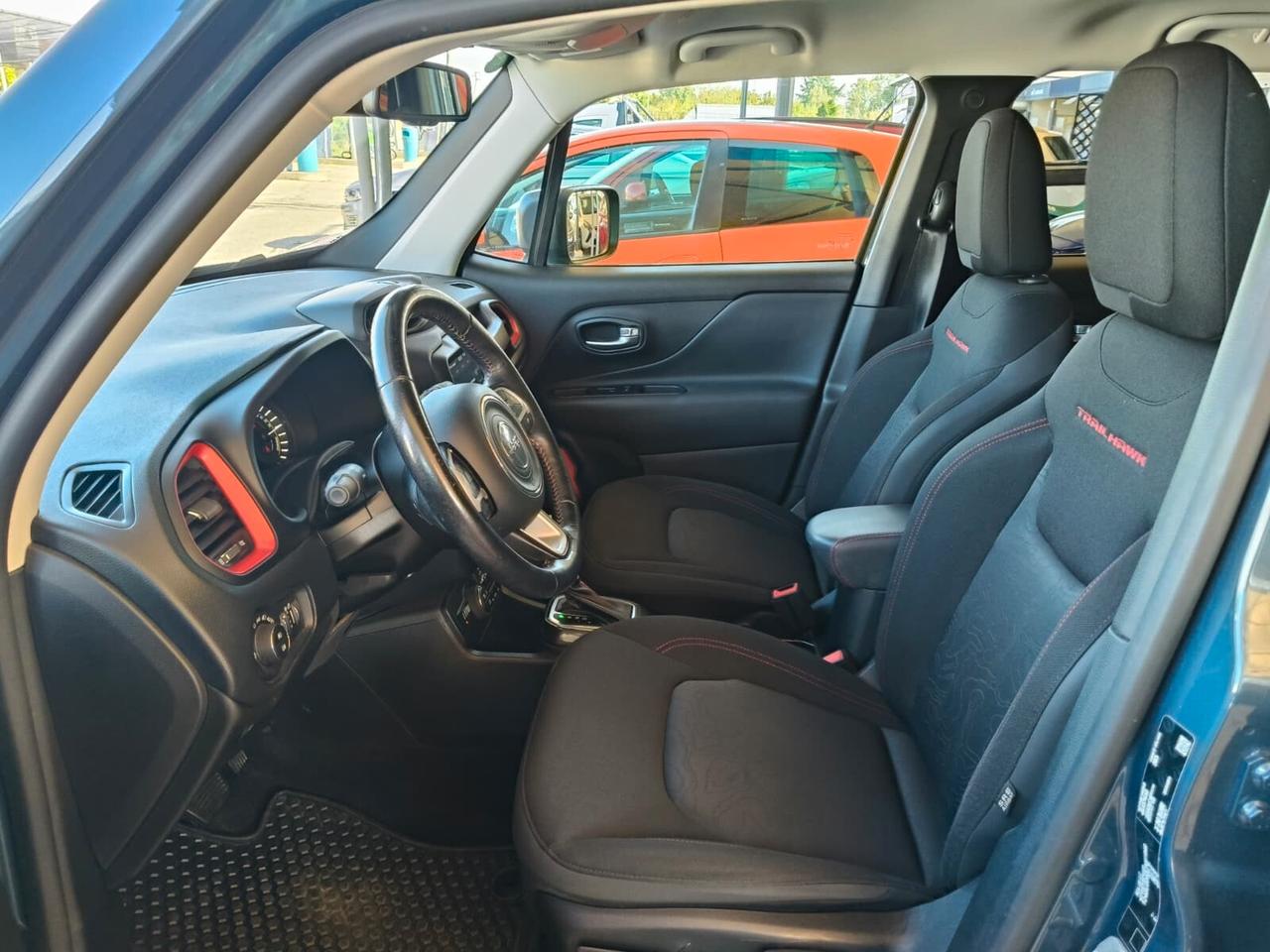 Jeep Renegade 1.3 T4 240CV PHEV 4xe AT6 Trailhawk