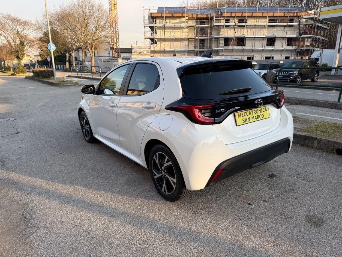 TOYOTA - Yaris - 1.5 Hybrid 5p. E-CVT Trend *PROMO*