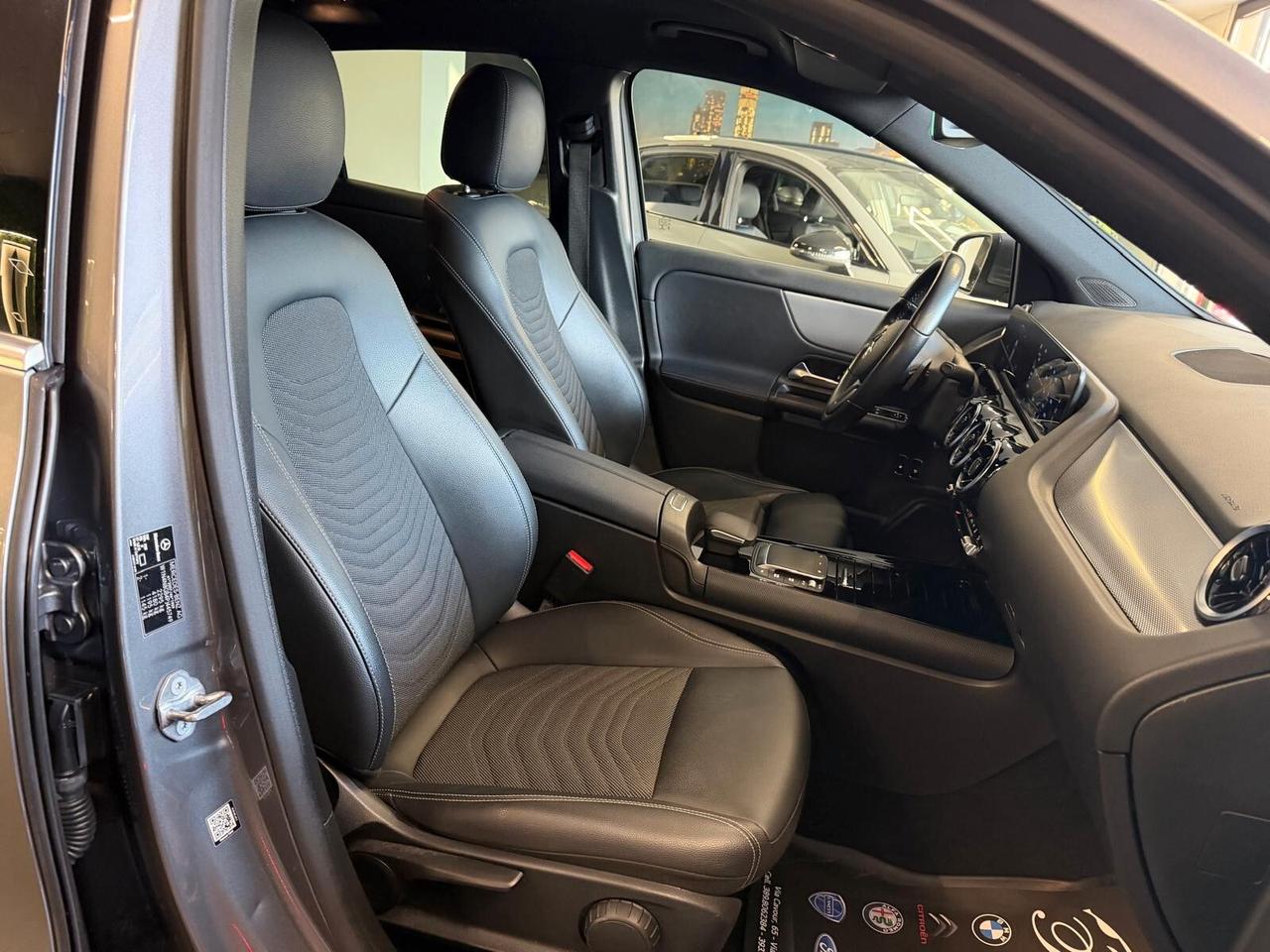 MERCEDES GLA 250E EQ-POWER SPORT 1.3 160CV PELLE NAVI CAM ANNO 2023