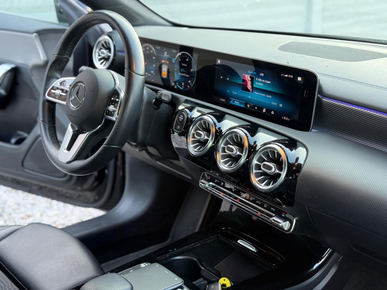 Mercedes-benz CLA 200 Shooting Brake Premium 4matic auto