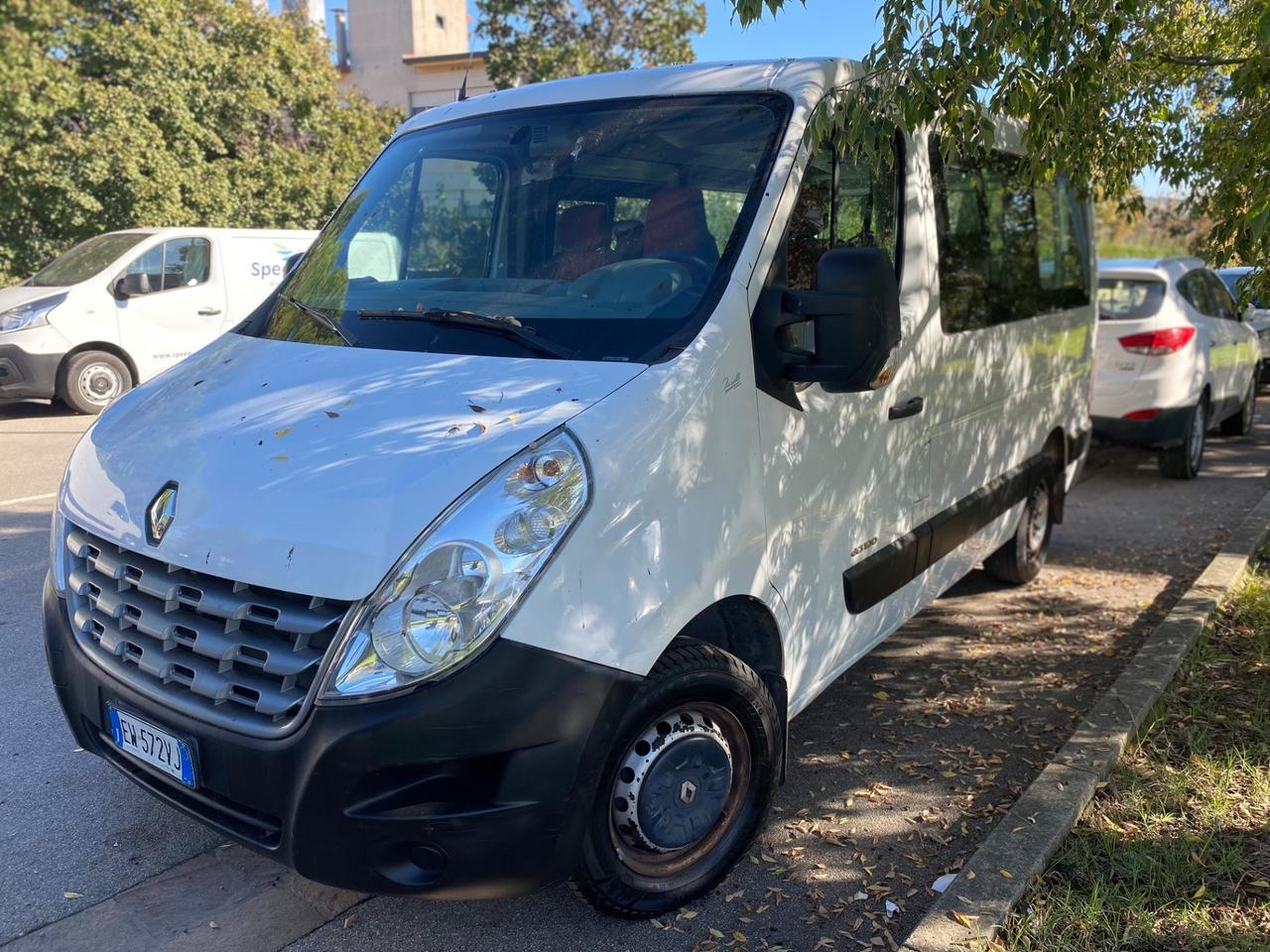 Renault Master T33 2.3 dCi/100 PM-TM Combi E5 9 posti con pedana laterale